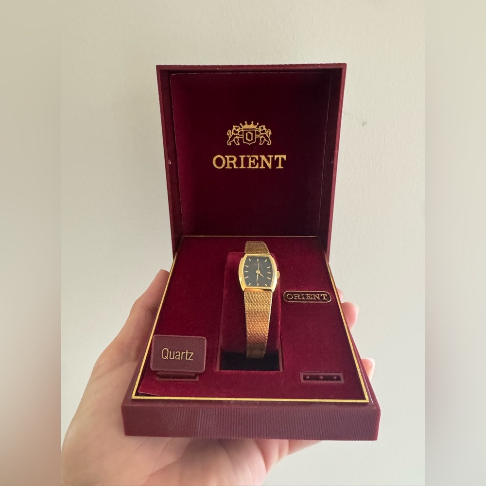 Orient Quartz Women Gold Gray  Ladies Watch Antique Style Vintage - Picture 2 of 9